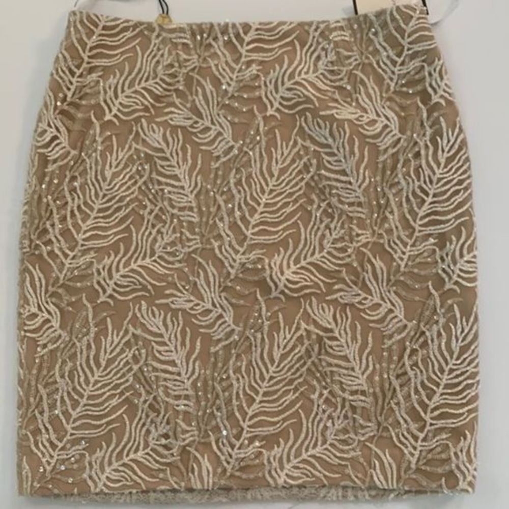 NWT Tadashi Sequined Beige 18” Skirt Sz 4 Holiday !